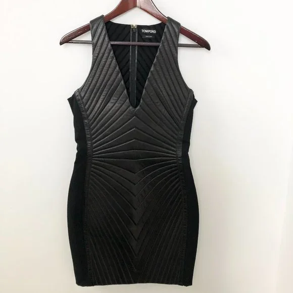 Tom Ford Women's Black Sleeveless Quilted Leather Dress Size 42